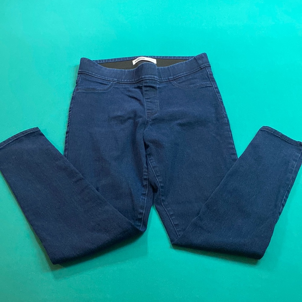Old navy jeans, stretch fit (legs and waist), size 10, dark blue
